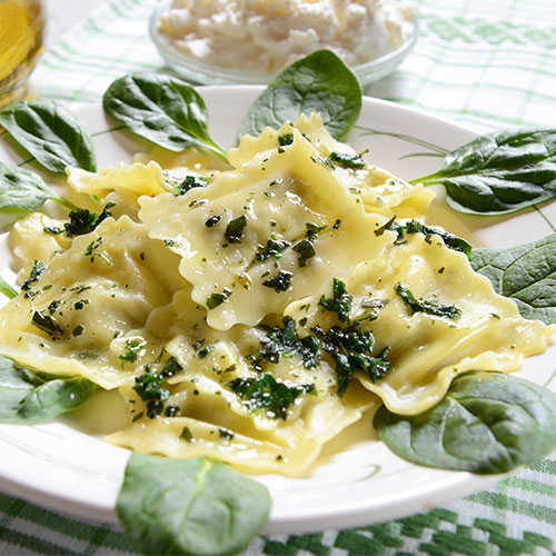 Ispanaklı Ravioli