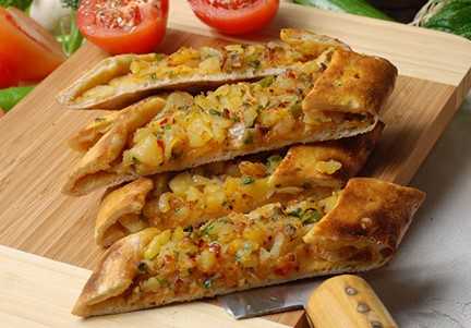 Patatesli Pide