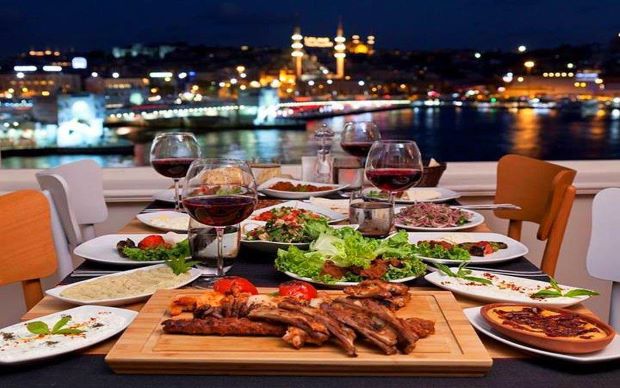 İstanbul'un Mutfak Klasiklerini Keşfedin