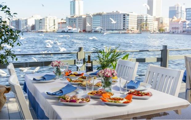İzmir'deki Vejetaryen Dostu En İyi 8 Restaurant