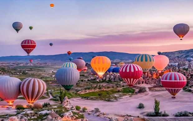 Kapadokya'da Sıcak Hava Balonu Zevkiyle İlgili Bilmeniz Gerekenler