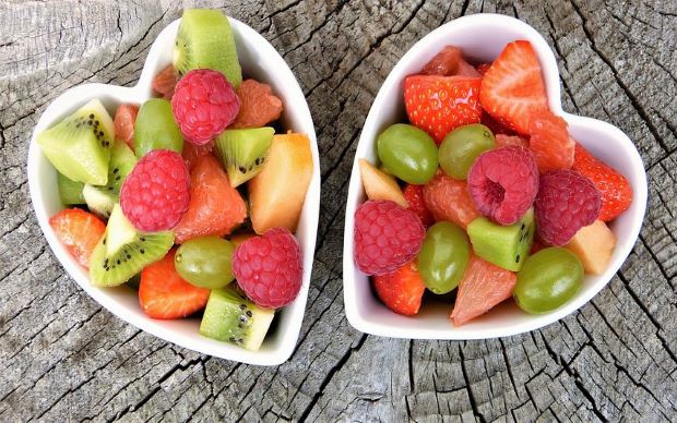 Meyveleri Tatlı Olarak Yemek Sağlıklı mı Sağlıksız mı?