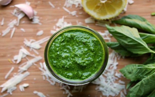 Pesto Sosu Nasıl Hazırlanır? 