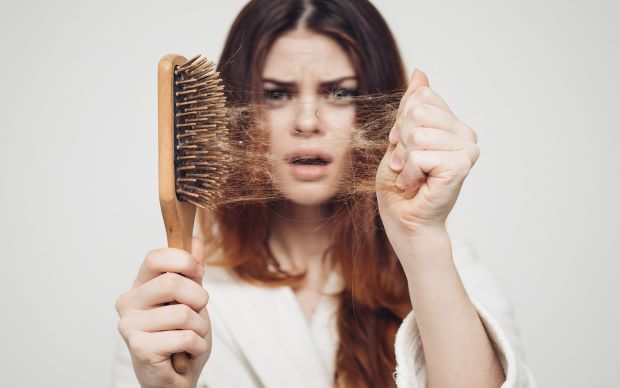 Saç Dökülmesini Önlemek İçin Tüketilecek Besinler