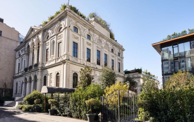 Soho House İstanbul'a İçeriden Dışarıya Bir Bakış