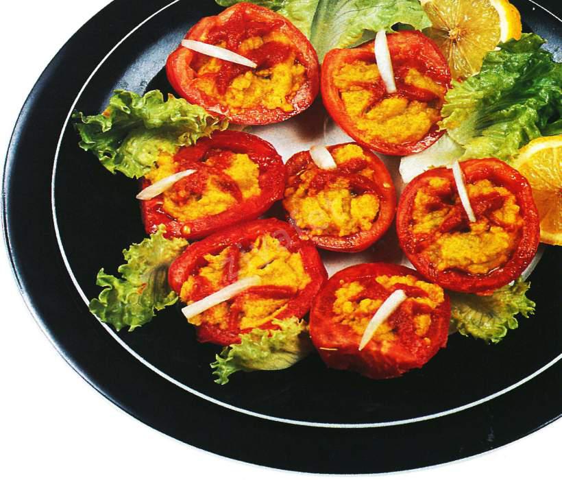 Avokadolu Domates Dolması