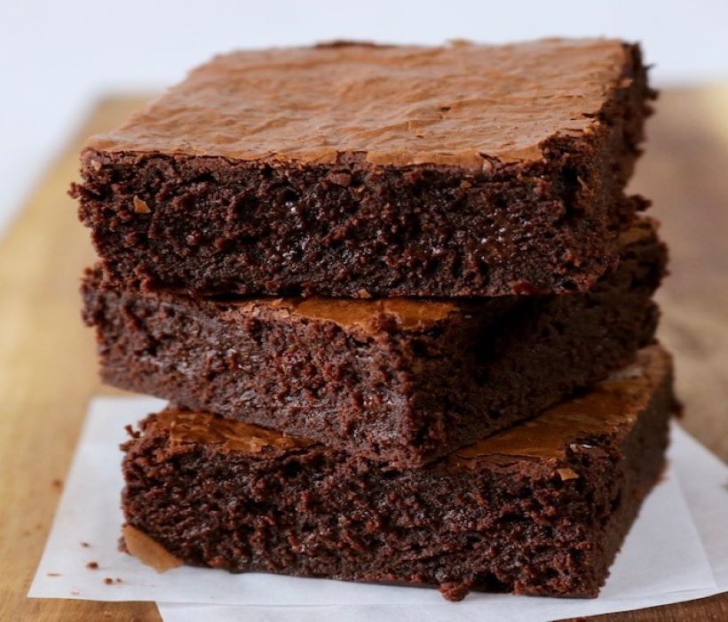 Az Malzemeli Brownie