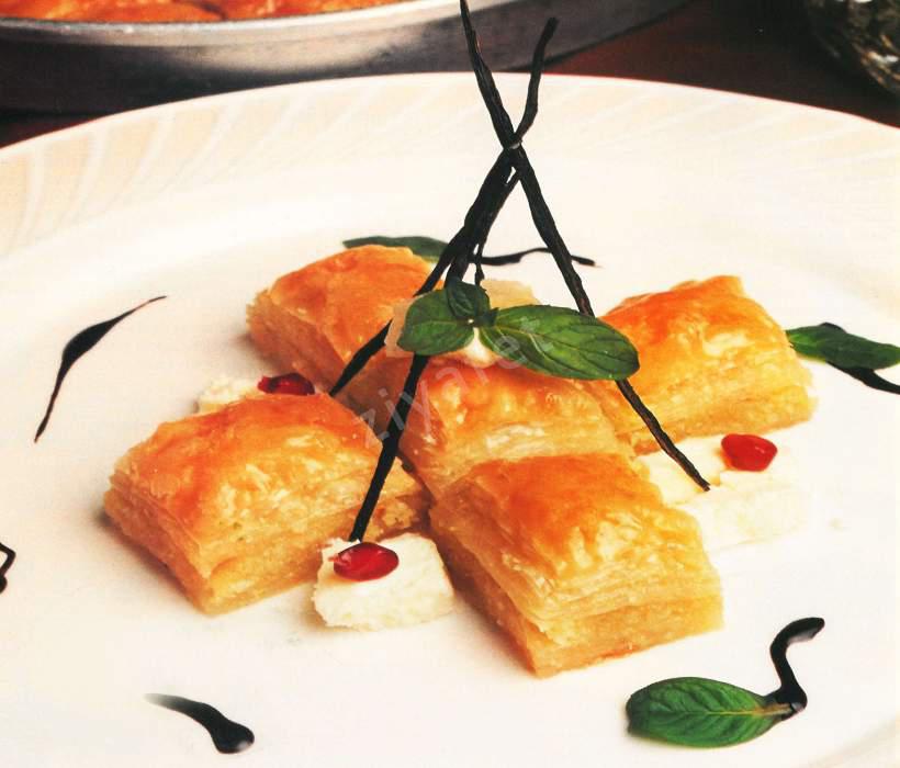 Bademli Baklava