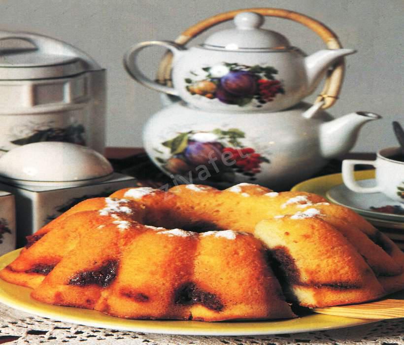 Ballı ve Cevizli Kek