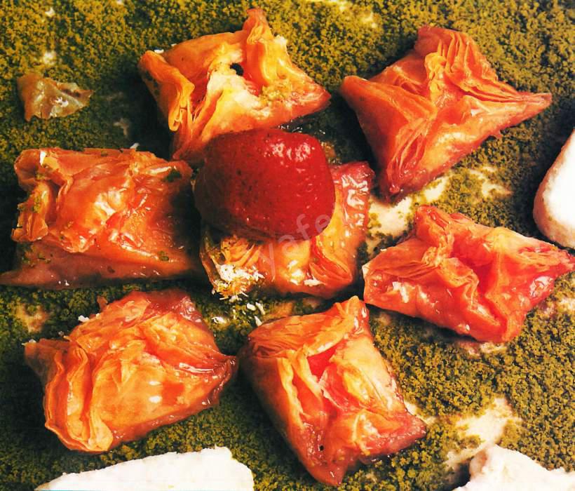 Çilekli Baklava