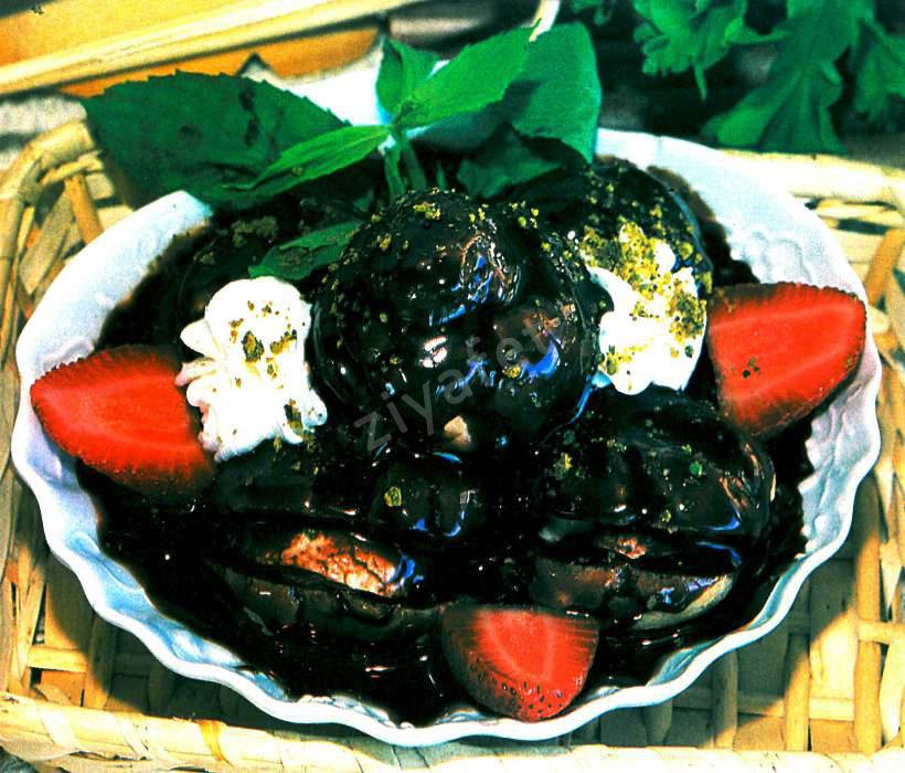 Dondurmalı Profiterol 