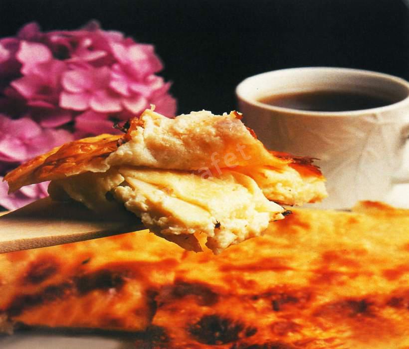 Erişteli Su Böreği