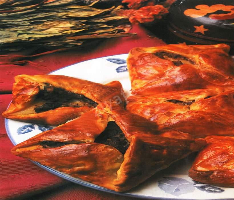Etli Bohça Böreği 