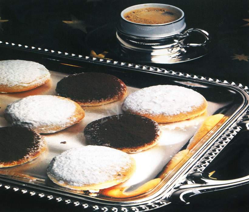 İki Renkli Un Kurabiyesi 