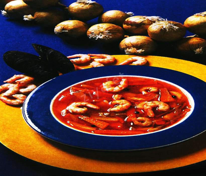 İspanyol Usulü Balık Çorbası