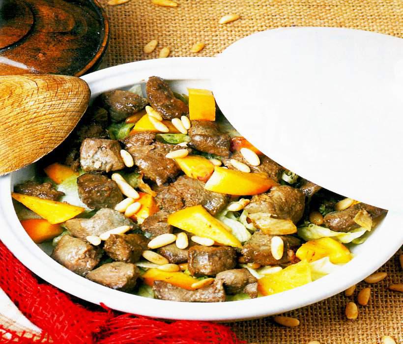 Karaciğerli Hurma Salatası