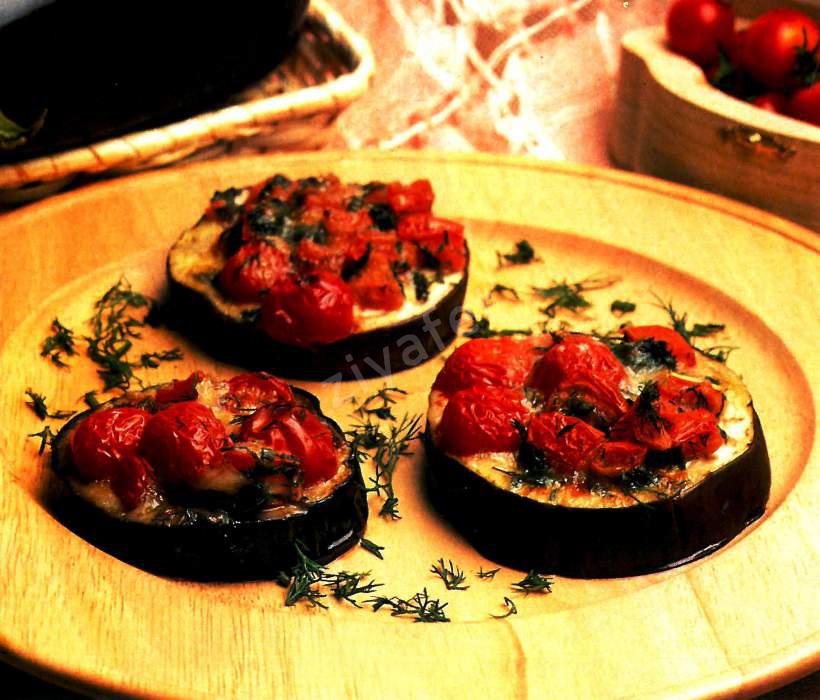 Kaşarlı Patlıcan Böreği