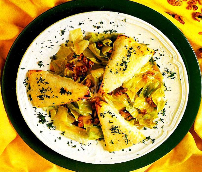 Keçi Peyniri Salatası 