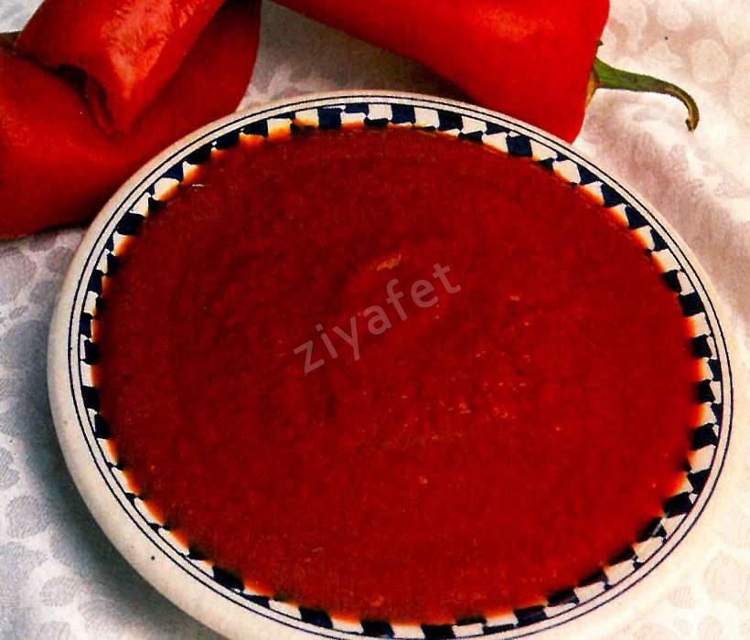 Kırmızıbiber Salçası