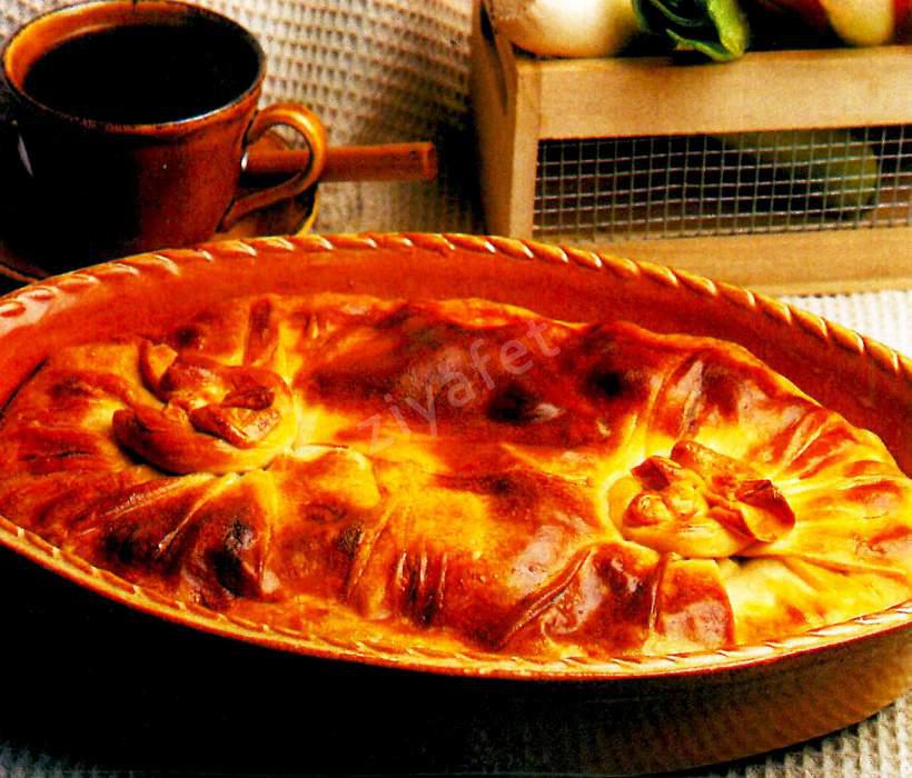 Kıymalı Pırasa Böreği