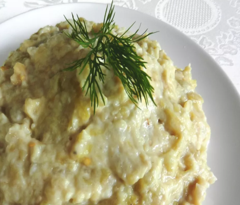 Közlenmiş Patlıcan Salatası