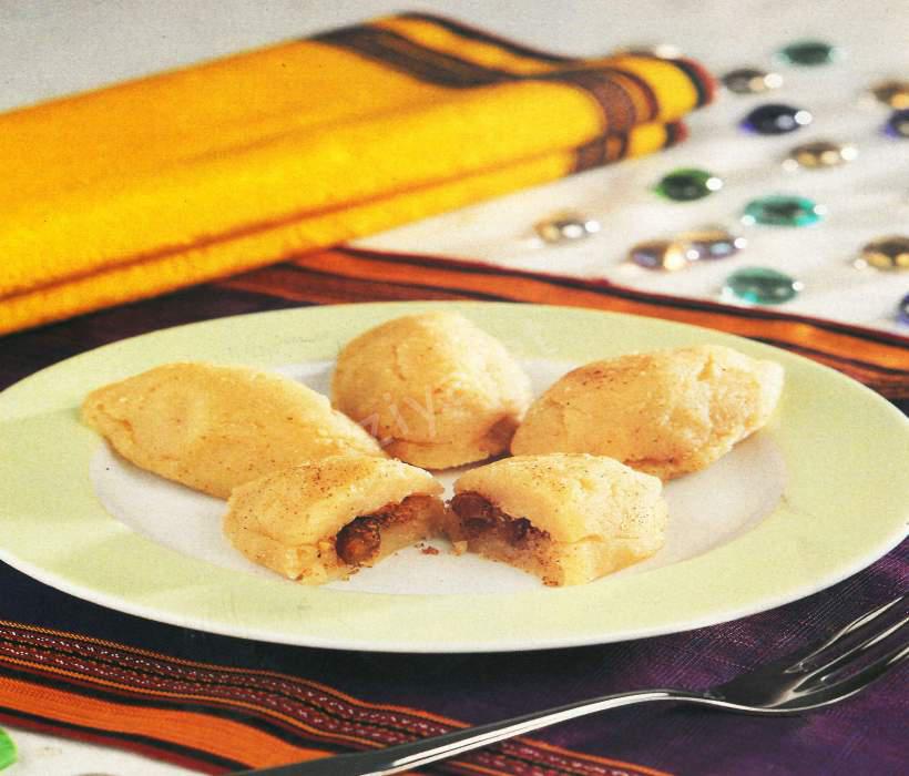 Kuru Yemişli Kaşık Helvası