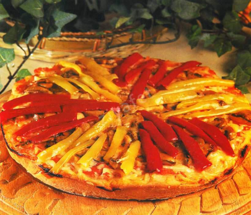 Mantar ve Biberli Pizza