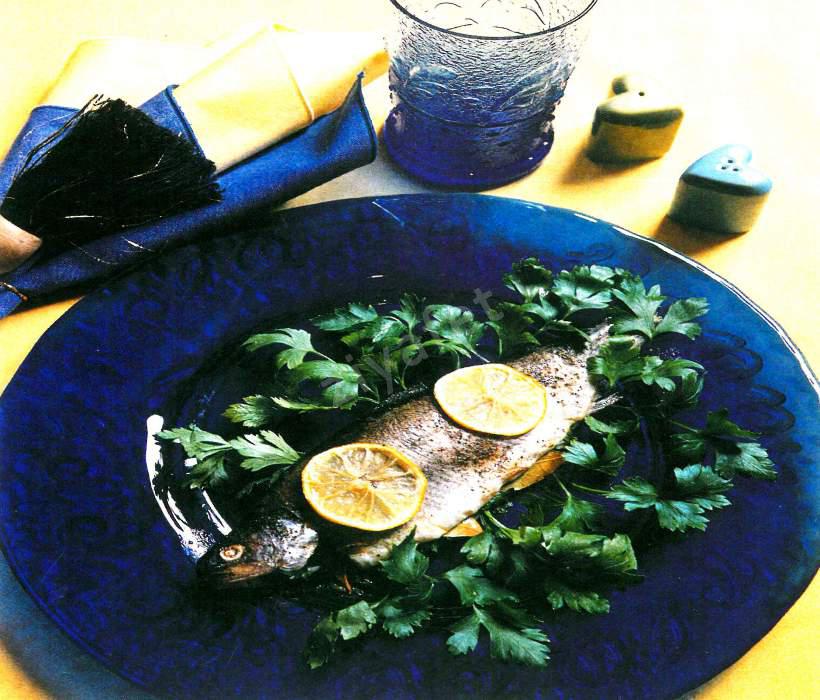 Fırında Maydanozlu Balık 