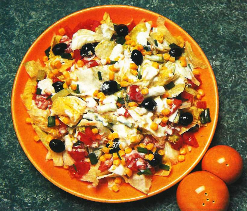 Mayonezli Marul Salatası