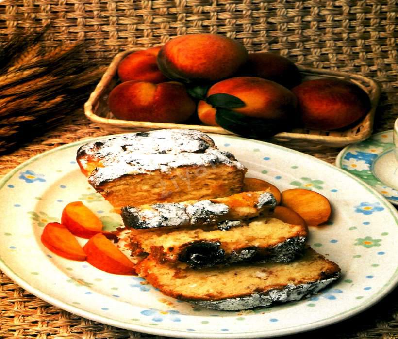 Peynir ve Şeftalili Kek