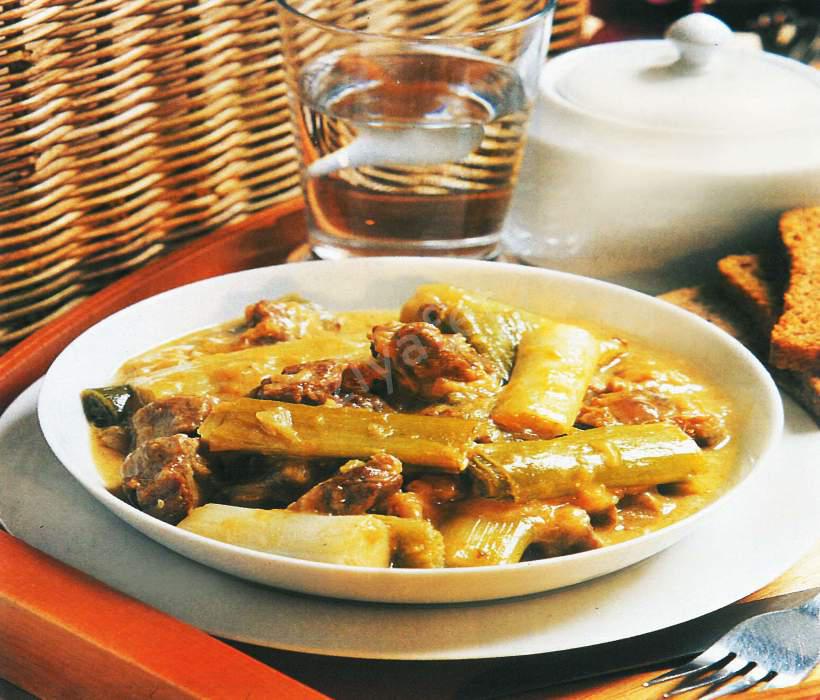 Pırasalı Kuzu Yahni 