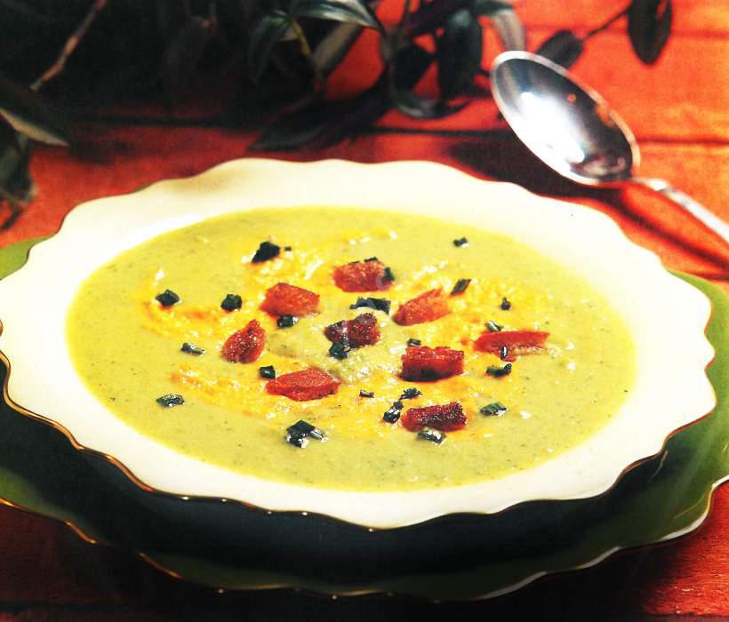 Renkli Sebze Çorbası