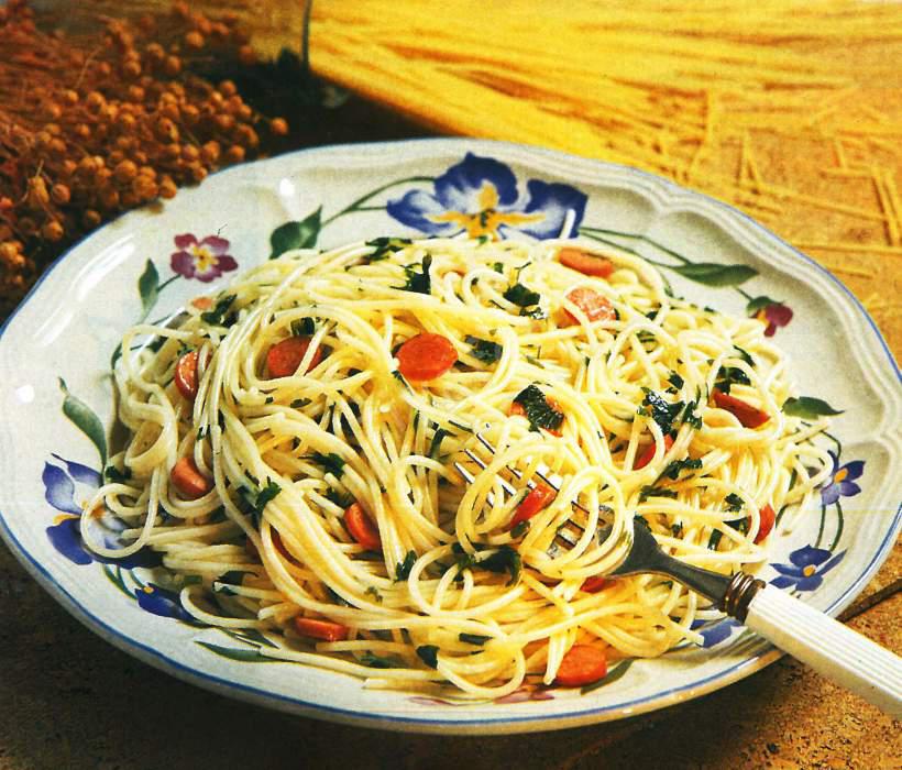 Sosisli Spaghetti