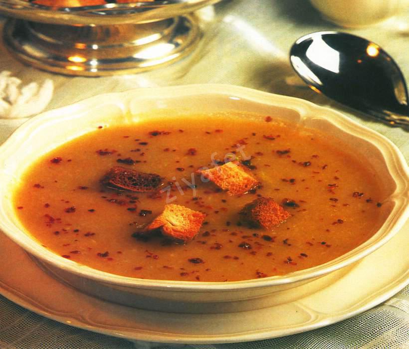 Süzme Sebze Çorbası