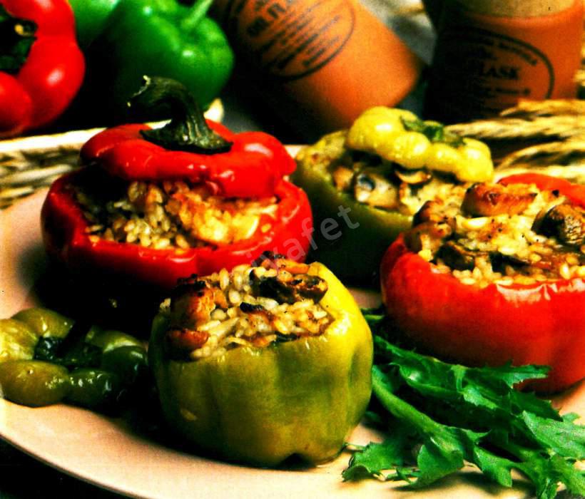 Tavuk ve Mantarlı Biberler