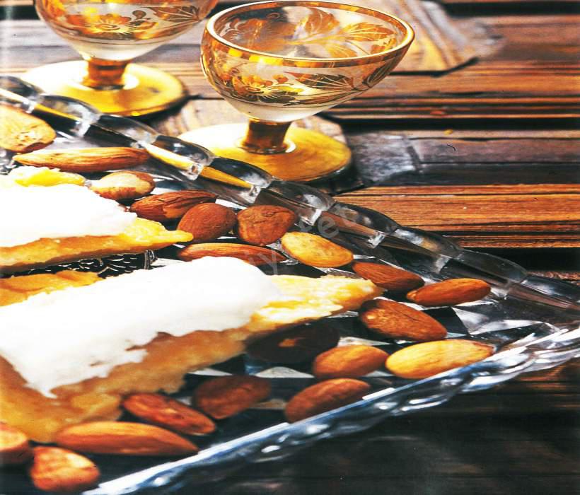 Aslangözü Helvası