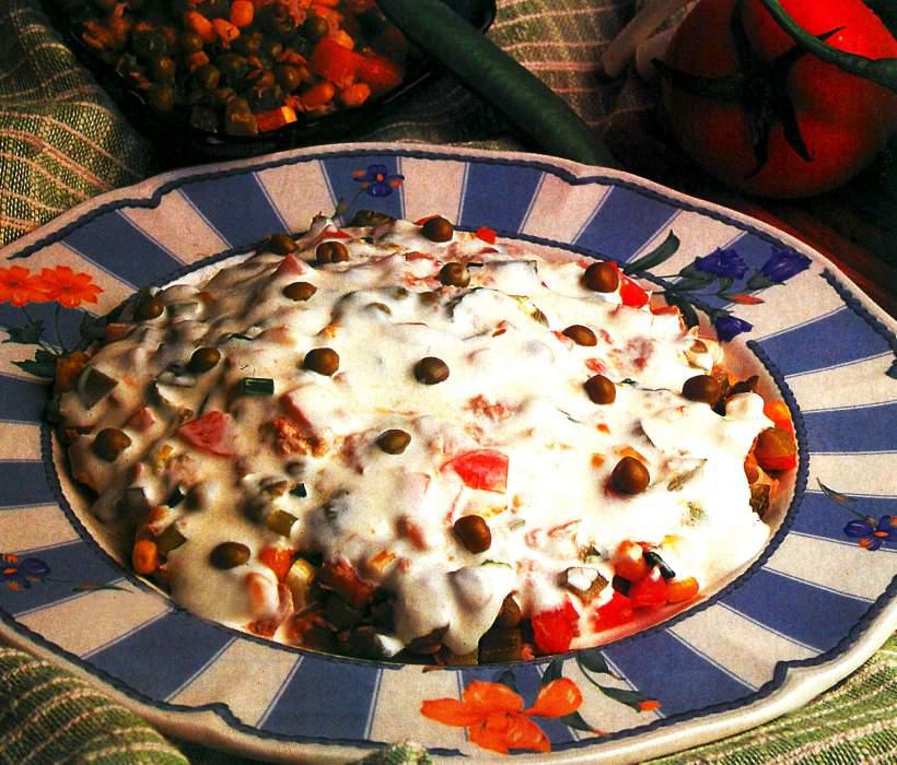 Ton Balıklı Bezelye Salatası