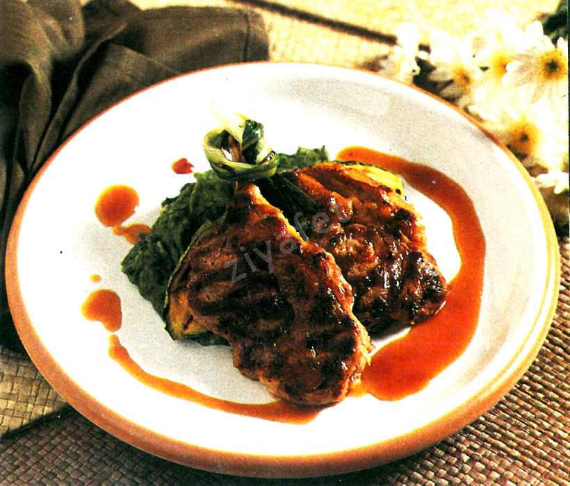 Yeşil Püreli Kuzu Pirzola