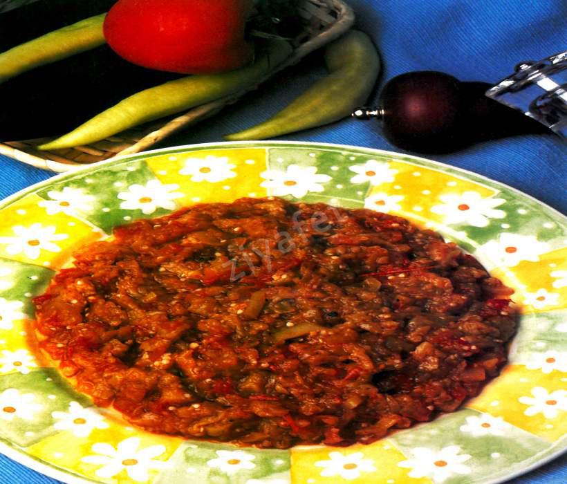 Zeytinyağlı Domatesli Patlıcan 