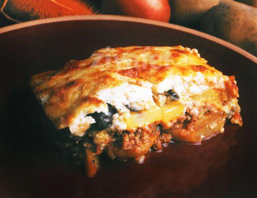 Beşamelli Patlıcan Musakka 