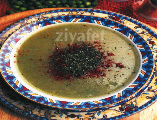 Bezelye Çorbası 