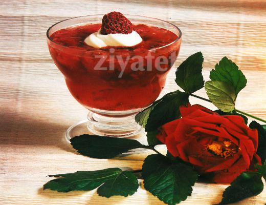 Böğürtlen Tatlısı