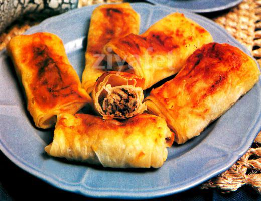 Bulgurlu ve Cevizli Börek 