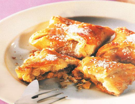 Cevizli Bohça Tatlısı