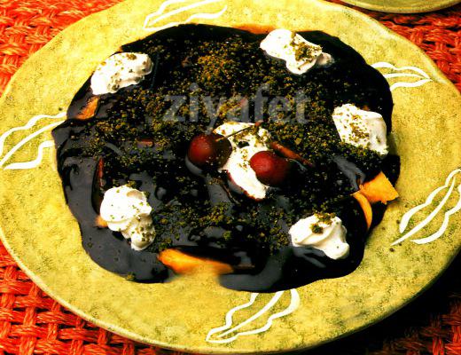 Çikolatalı Şeftali Tatlısı 