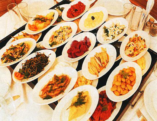 Deniz Mahsulleri Salatası 