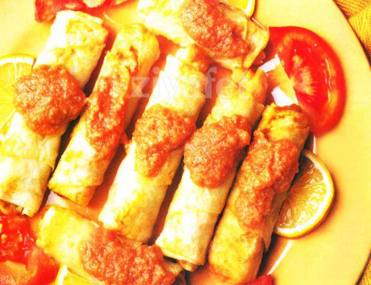 Elma Soslu Sebze Böreği