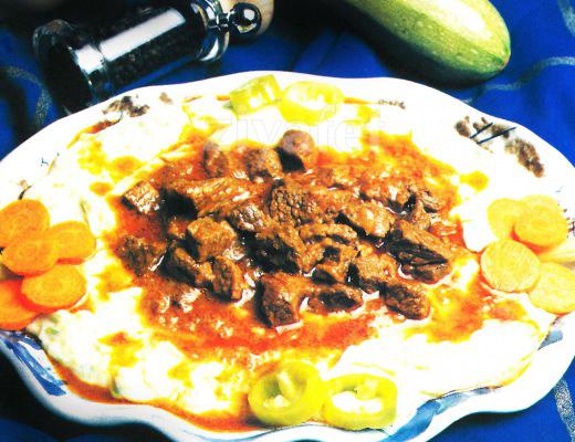 Fırında Beşamel Soslu Kabak 