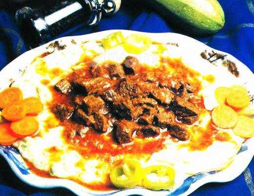 Fırında Beşamel Soslu Kabak 