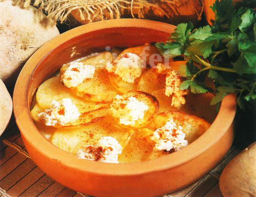 Fırında Peynirli Patates